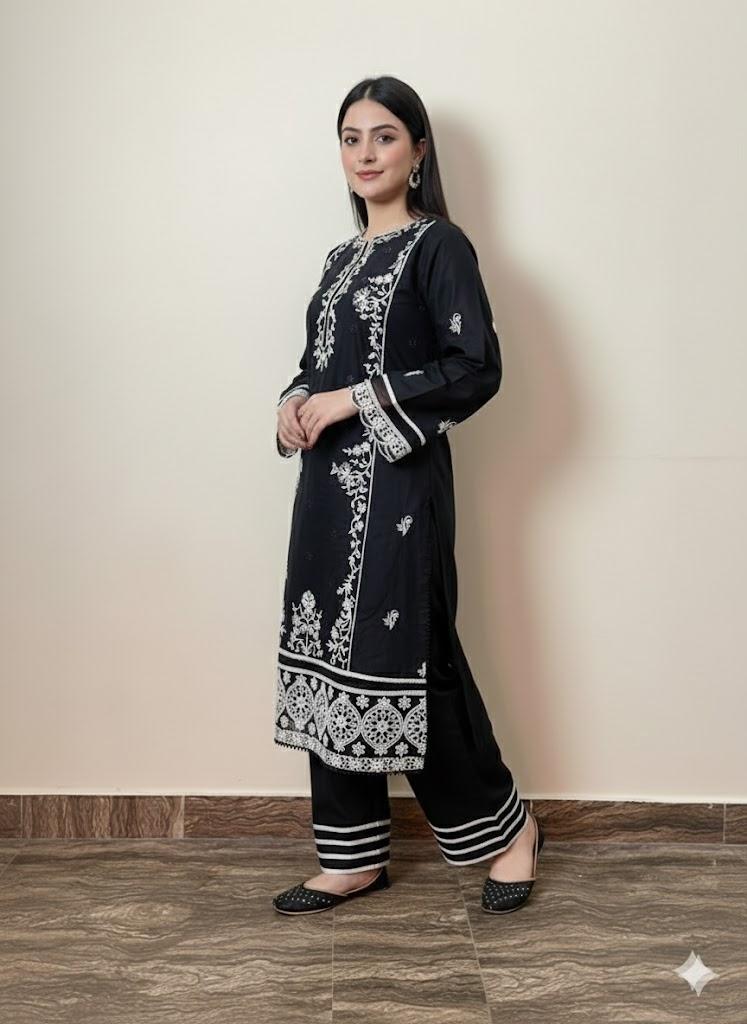 BLACK EMBROIDERY 2PC